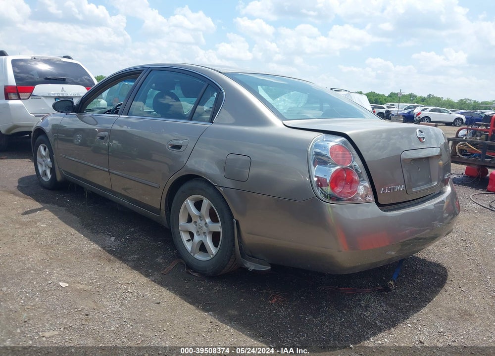 2005 NISSAN ALTIMA 2.5 S VIN: 1N4AL11EX5N437046