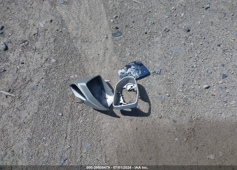 2017 CADILLAC XT5 PREMIUM LUXURY VIN: 1GYKNERS0HZ296540