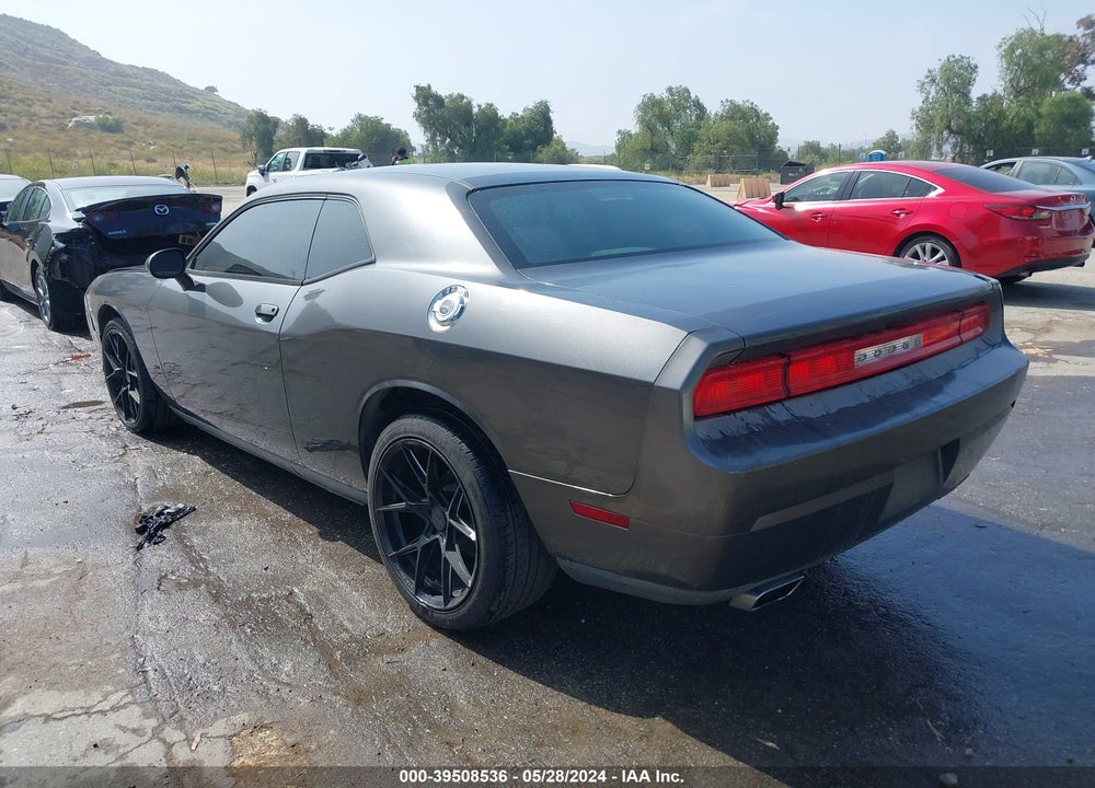 2013 DODGE CHALLENGER SXT VIN: 2C3CDYAG4DH670118