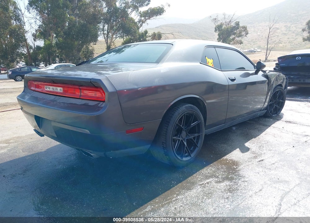 2013 DODGE CHALLENGER SXT VIN: 2C3CDYAG4DH670118
