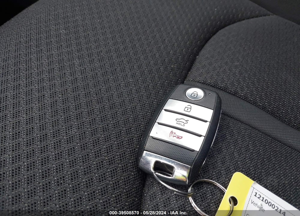 2017 KIA OPTIMA HYBRID VIN: KNAGT4LE8H5018486