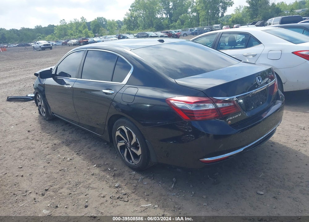 2017 HONDA ACCORD EX VIN: 1HGCR2F73HA171710