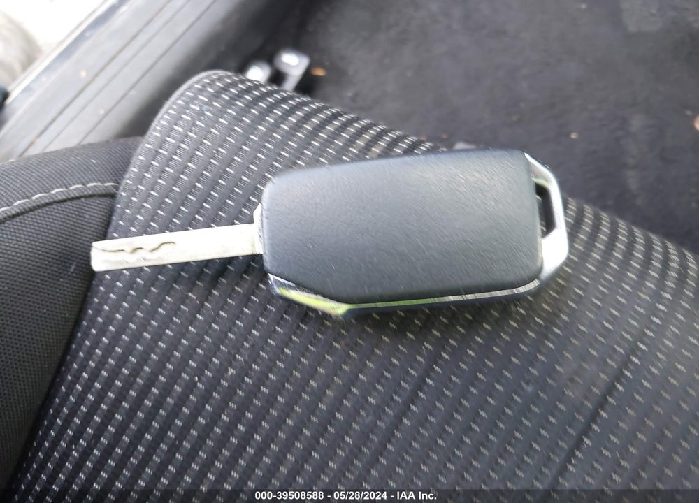 2019 KIA FORTE LXS VIN: 3KPF24AD2KE040622