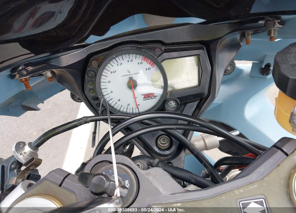 2006 SUZUKI GSX-R600 K6 VIN: JS1GN7DA362113962