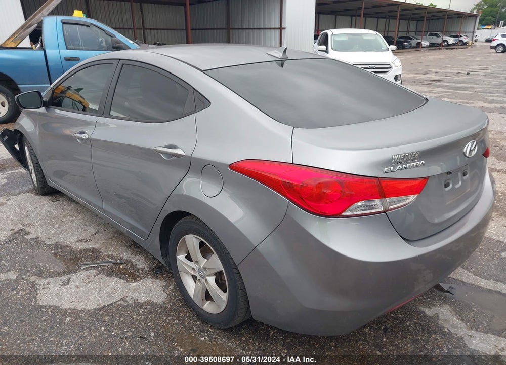 2013 HYUNDAI ELANTRA GLS VIN: KMHDH4AE5DU921880