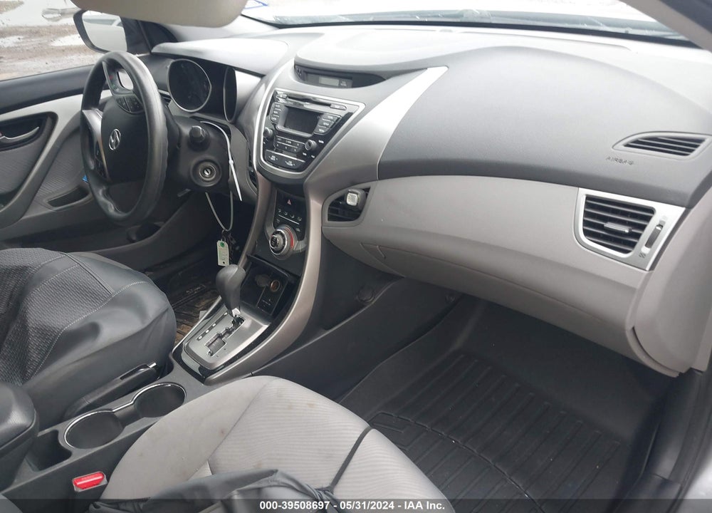 2013 HYUNDAI ELANTRA GLS VIN: KMHDH4AE5DU921880