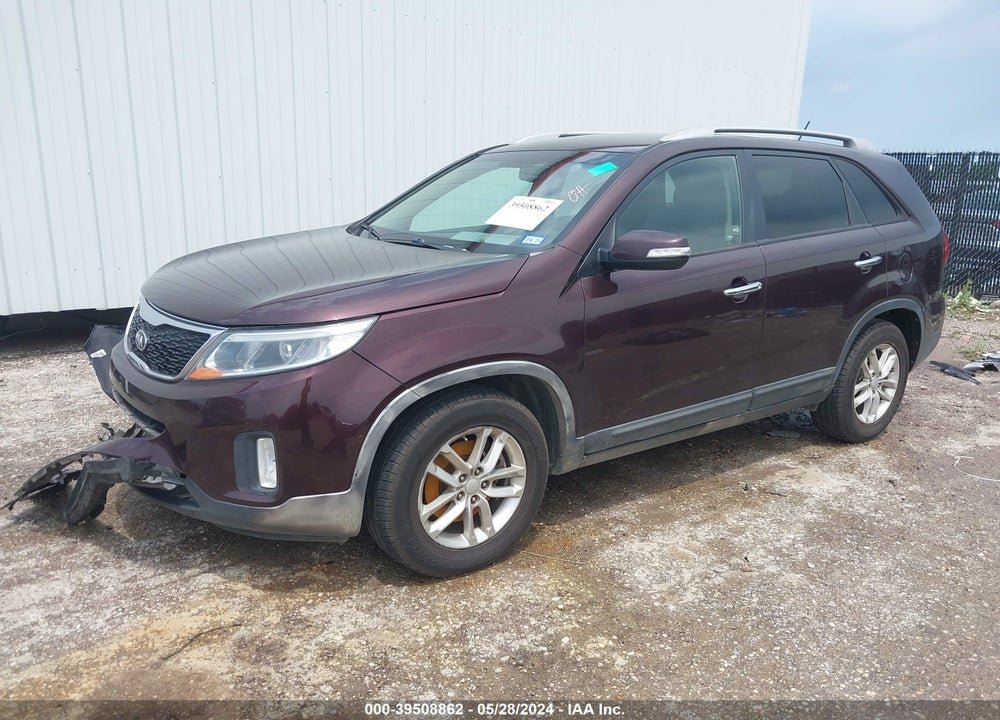 2015 KIA SORENTO LX VIN: 5XYKT4A62FG601827