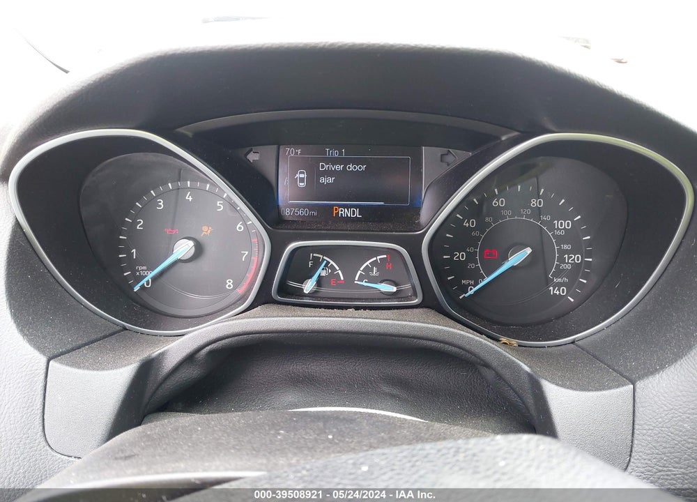2015 FORD FOCUS SE VIN: 1FADP3K25FL301342