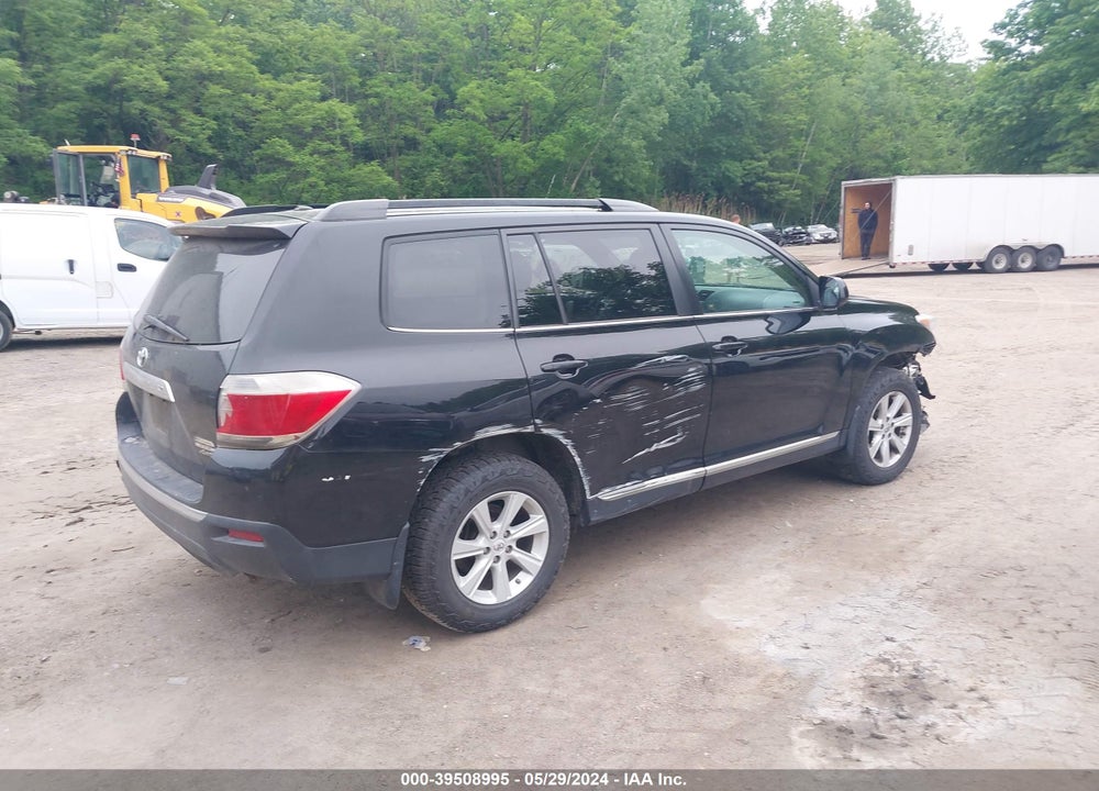 2012 TOYOTA HIGHLANDER SE V6 VIN: 5TDBK3EH0CS117842