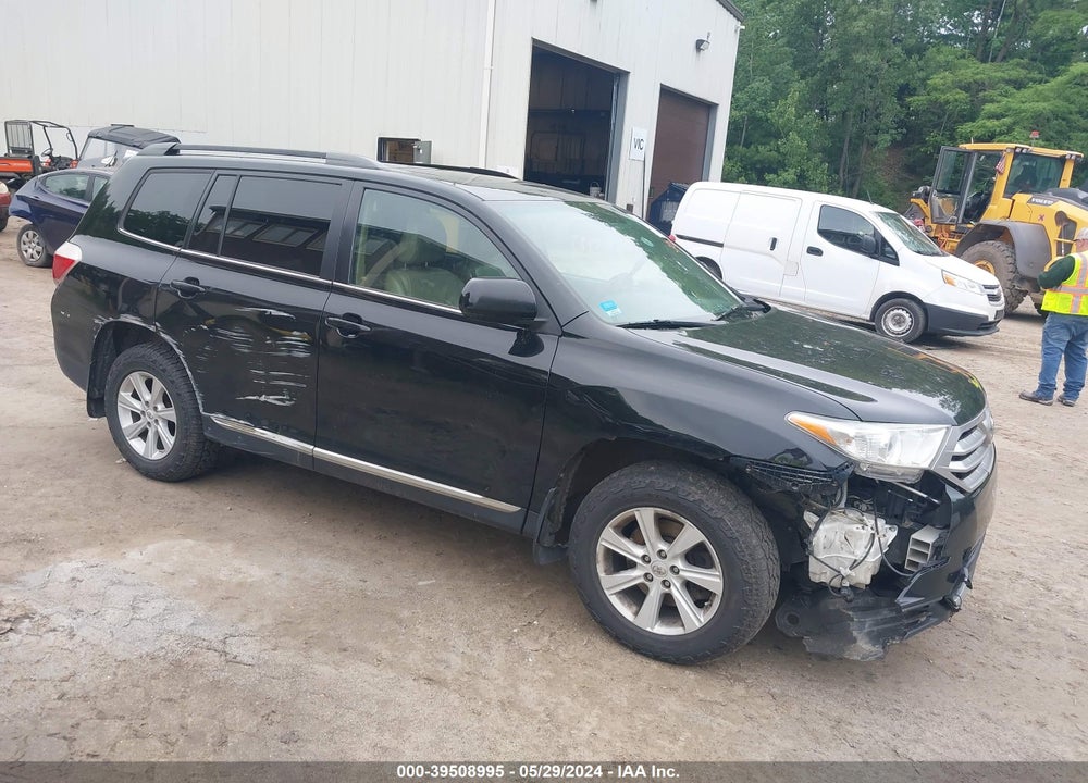 2012 TOYOTA HIGHLANDER SE V6 VIN: 5TDBK3EH0CS117842