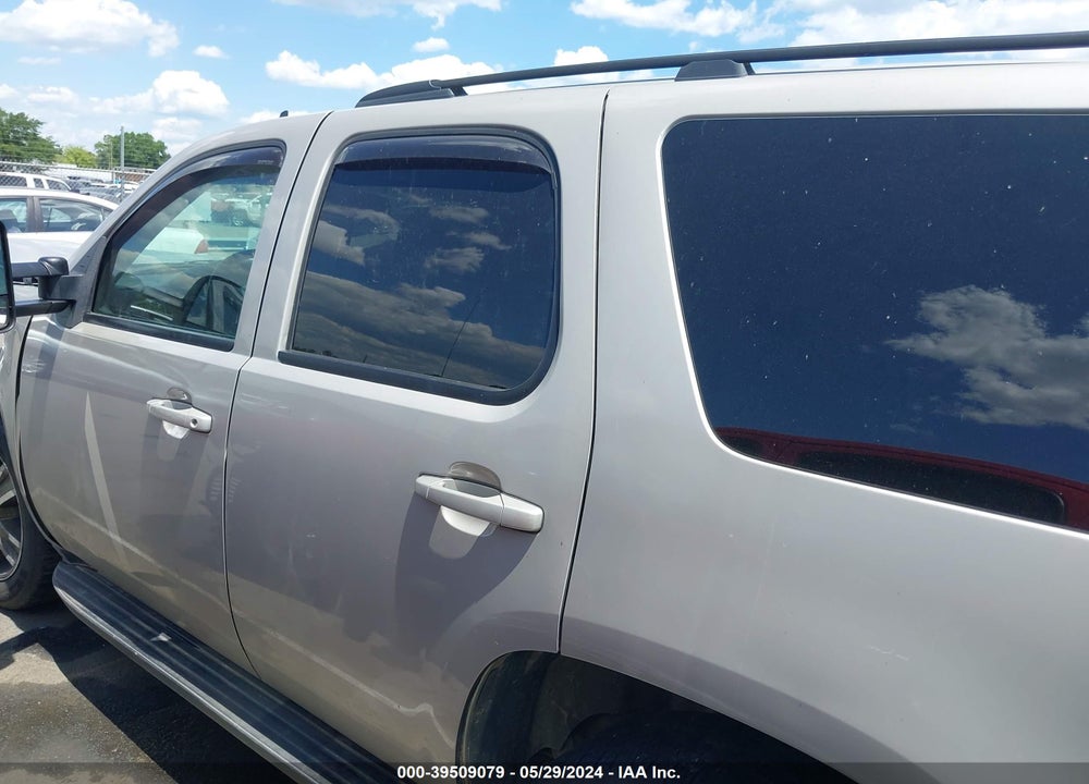 2007 CHEVROLET TAHOE LT VIN: 1GNFC13J67J378332