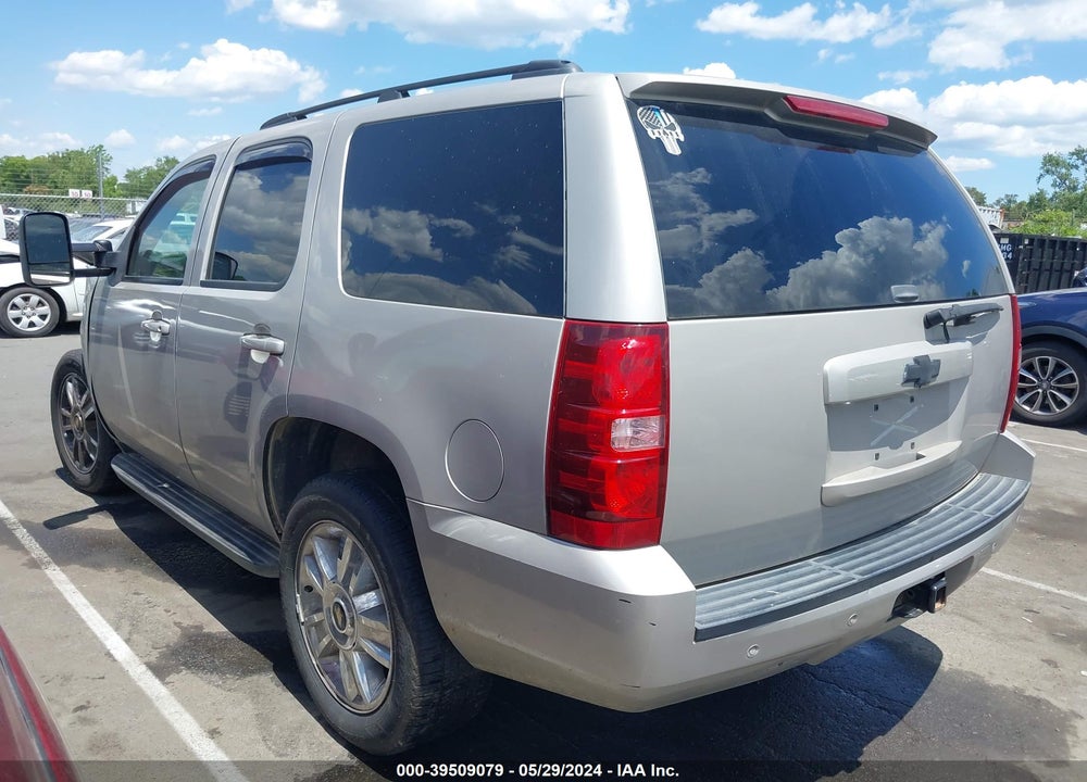 2007 CHEVROLET TAHOE LT VIN: 1GNFC13J67J378332