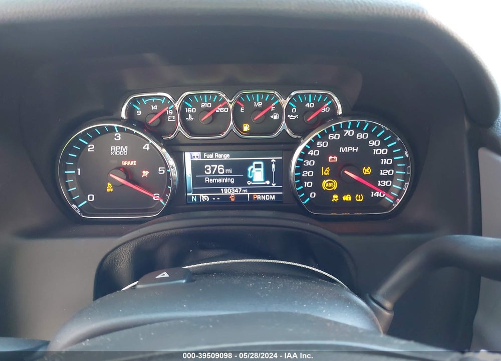2015 CHEVROLET SUBURBAN 1500 LT VIN: 1GNSKJKC4FR546277