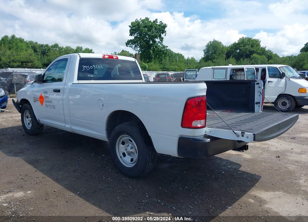 2022 RAM 1500 CLASSIC TRADESMAN REGULAR CAB 4X2 8' BOX VIN: 3C6JR6DGXNG256712