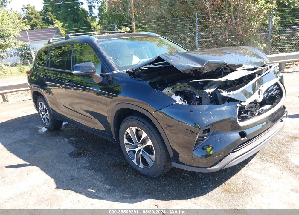 2020 TOYOTA HIGHLANDER XLE VIN: 5TDGZRAH8LS014405