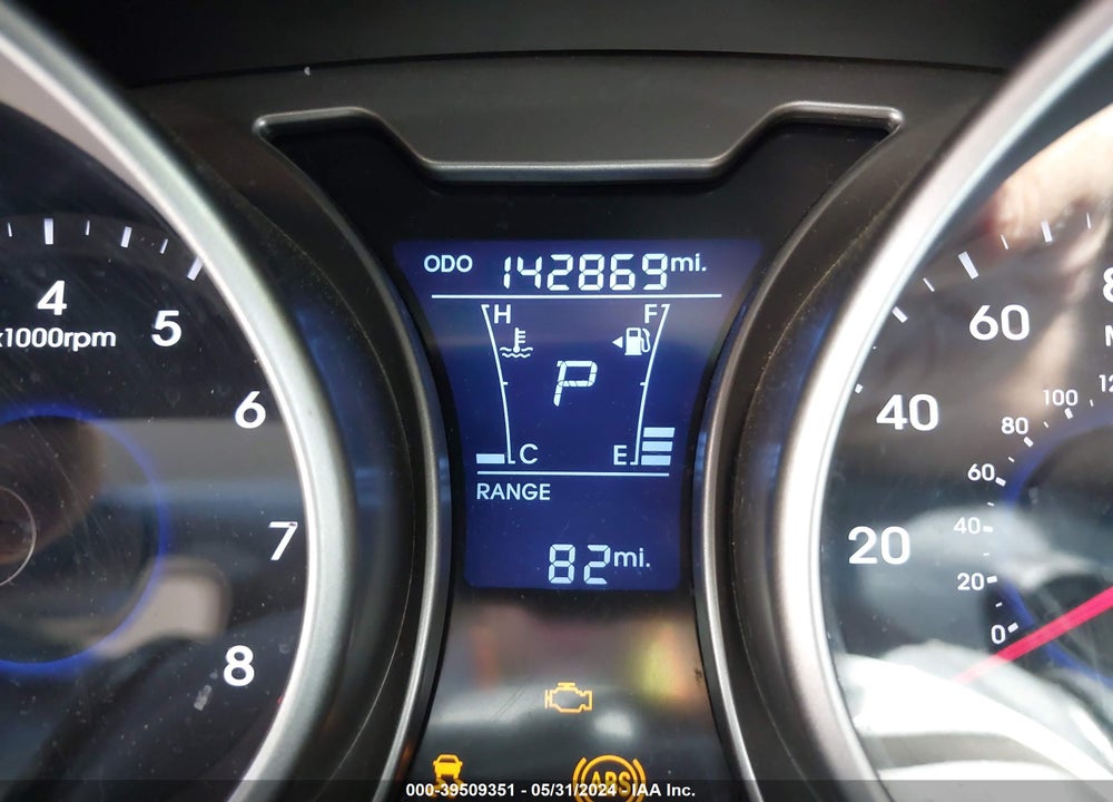 2014 HYUNDAI VELOSTER BASE W/BLACK VIN: KMHTC6AD5EU215748