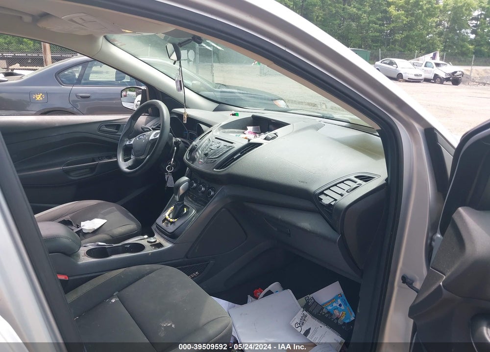 2016 FORD ESCAPE S VIN: 1FMCU0F7XGUB53571