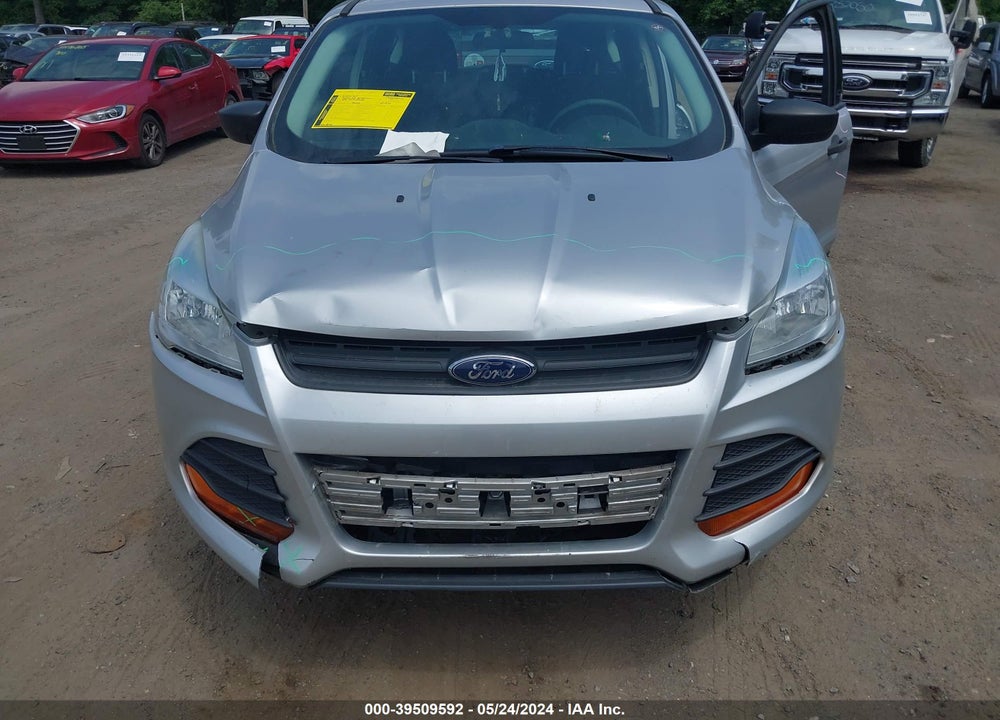 2016 FORD ESCAPE S VIN: 1FMCU0F7XGUB53571
