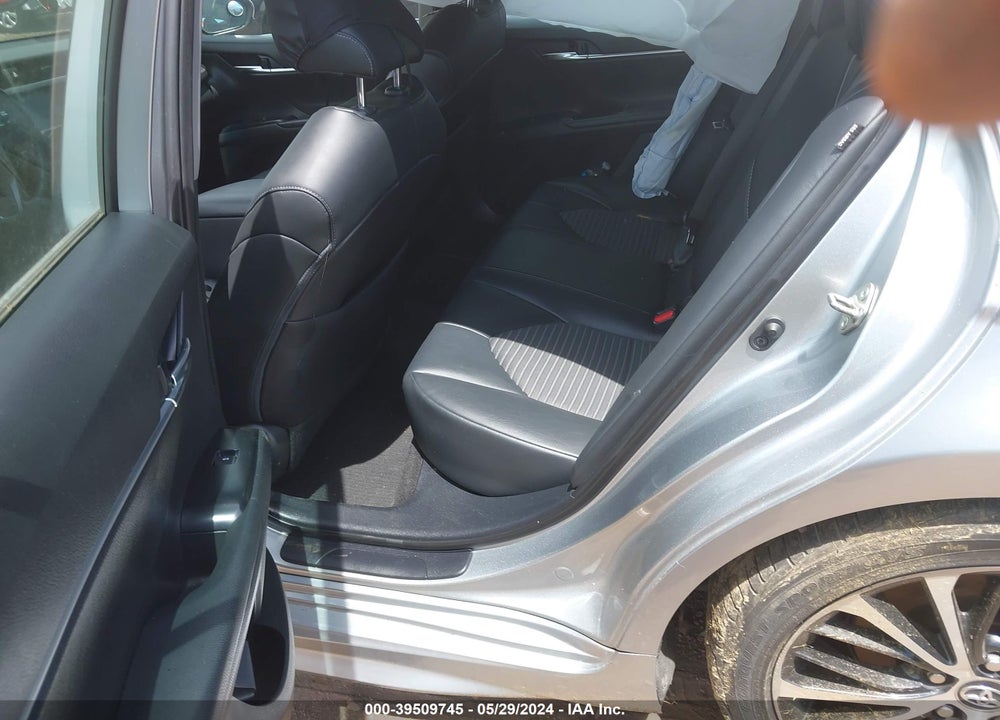 2020 TOYOTA CAMRY SE VIN: 4T1G11AK1LU889997