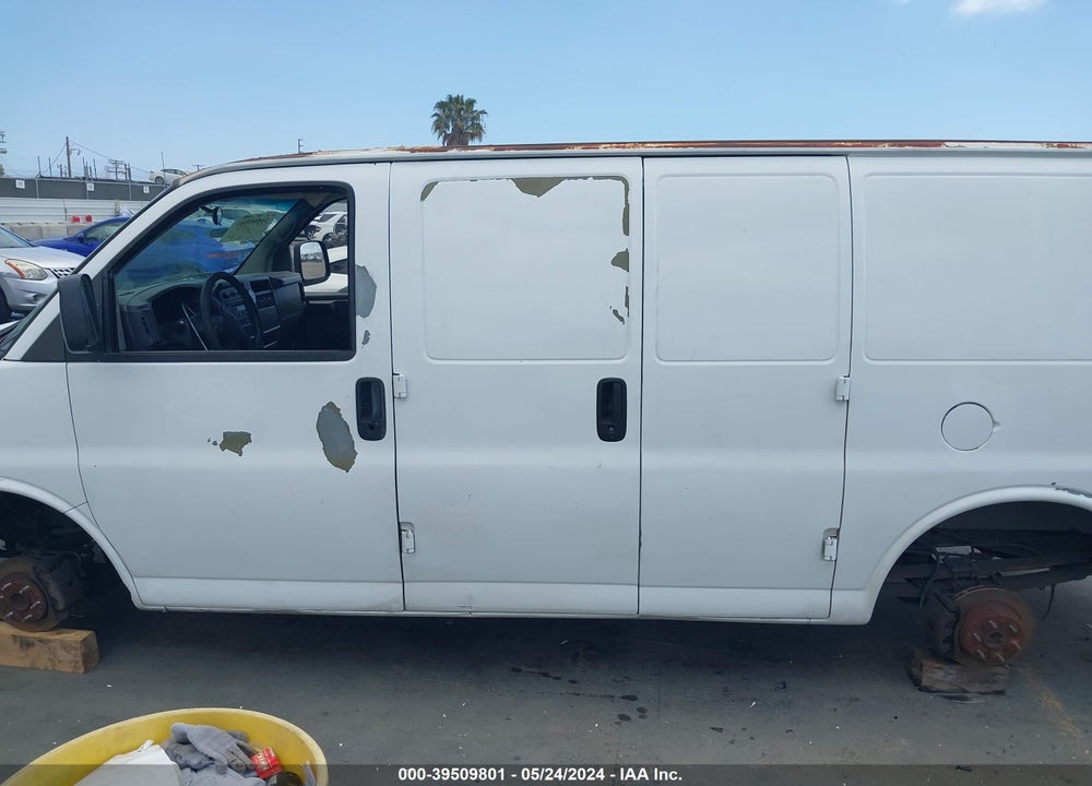 2006 GMC SAVANA WORK VAN VIN: 1GTFG15X961138088