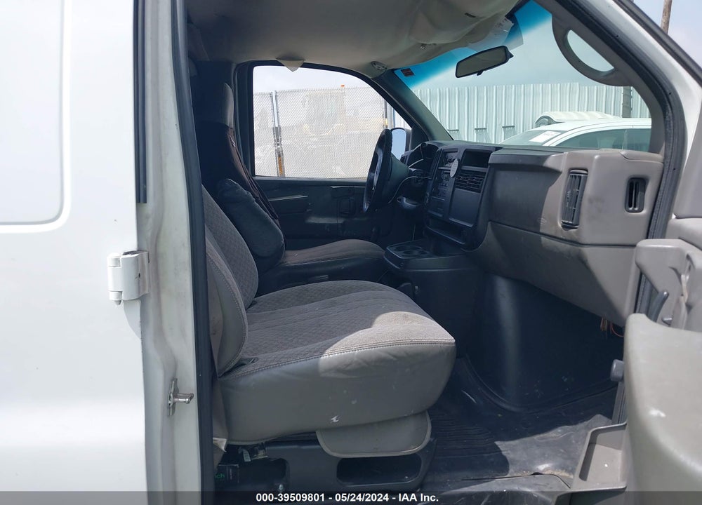 2006 GMC SAVANA WORK VAN VIN: 1GTFG15X961138088