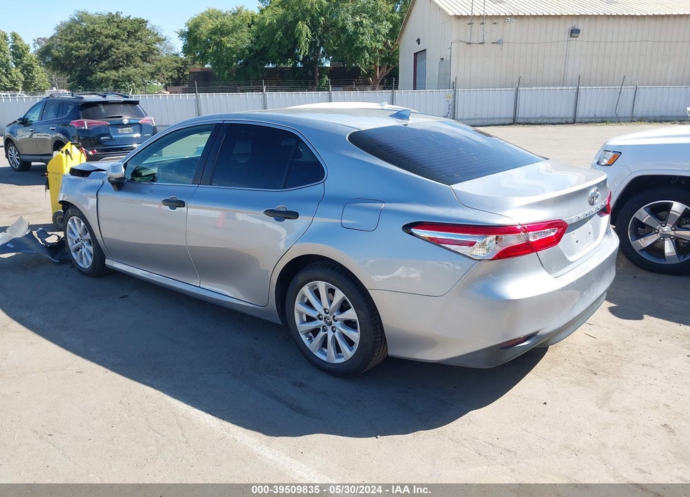 2019 TOYOTA CAMRY L/LE/SE/XLE VIN: 4T1B11HK8KU715469