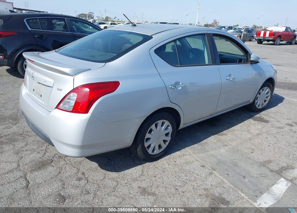 2019 NISSAN VERSA 1.6 SV VIN: 3N1CN7AP7KL838764