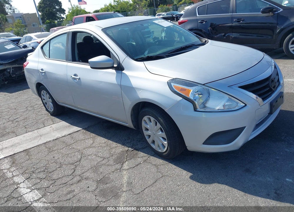 2019 NISSAN VERSA 1.6 SV VIN: 3N1CN7AP7KL838764