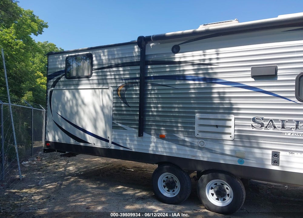 2015 FOREST RIVER SALEM TRAVEL TRAILER VIN: 4X4TSMF23FA313113
