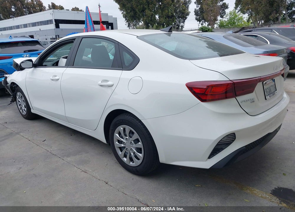 2023 KIA FORTE LX VIN: 3KPF24AD1PE646355