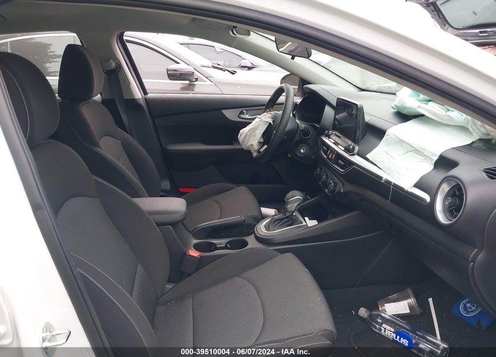2023 KIA FORTE LX VIN: 3KPF24AD1PE646355
