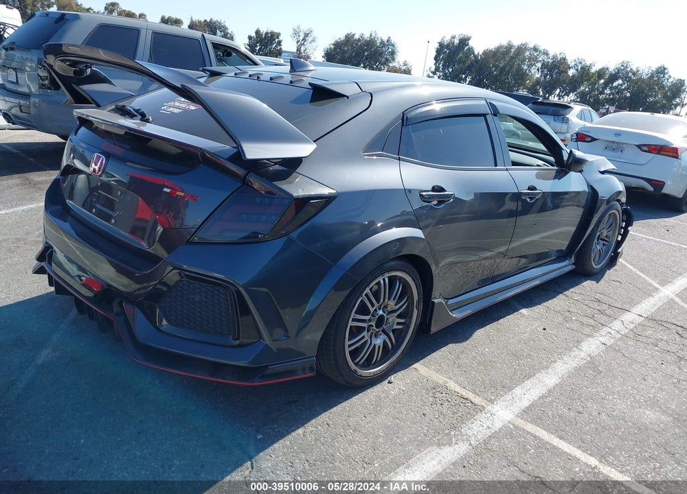 2018 HONDA CIVIC TYPE-R TOURING VIN: SHHFK8G76JU204826