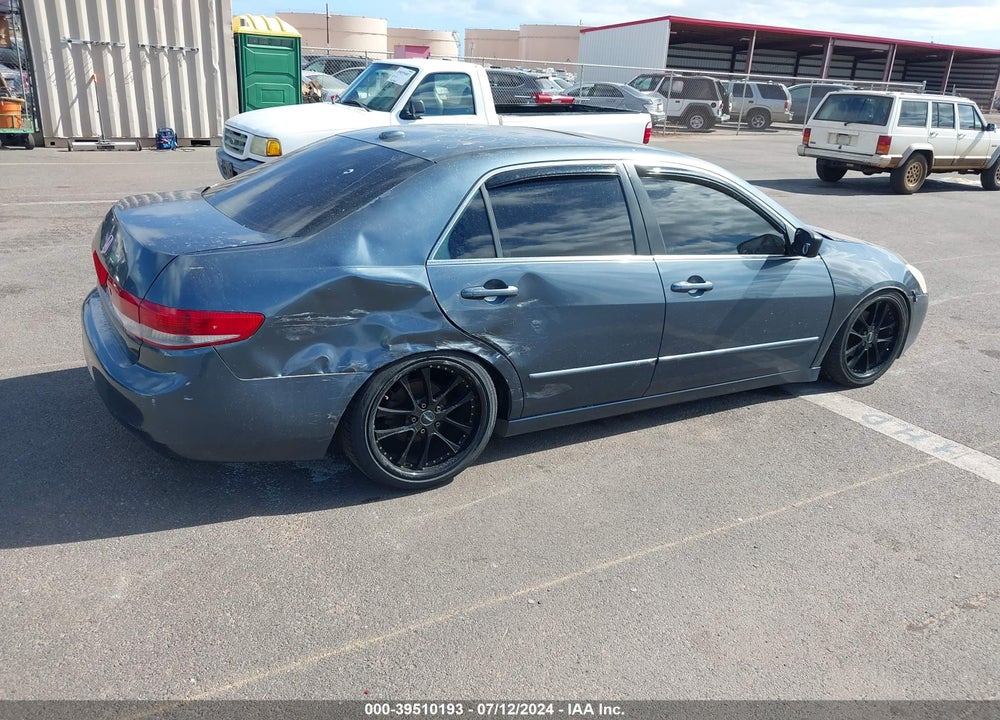 2004 HONDA ACCORD 2.4 EX VIN: 1HGCM56734A080818