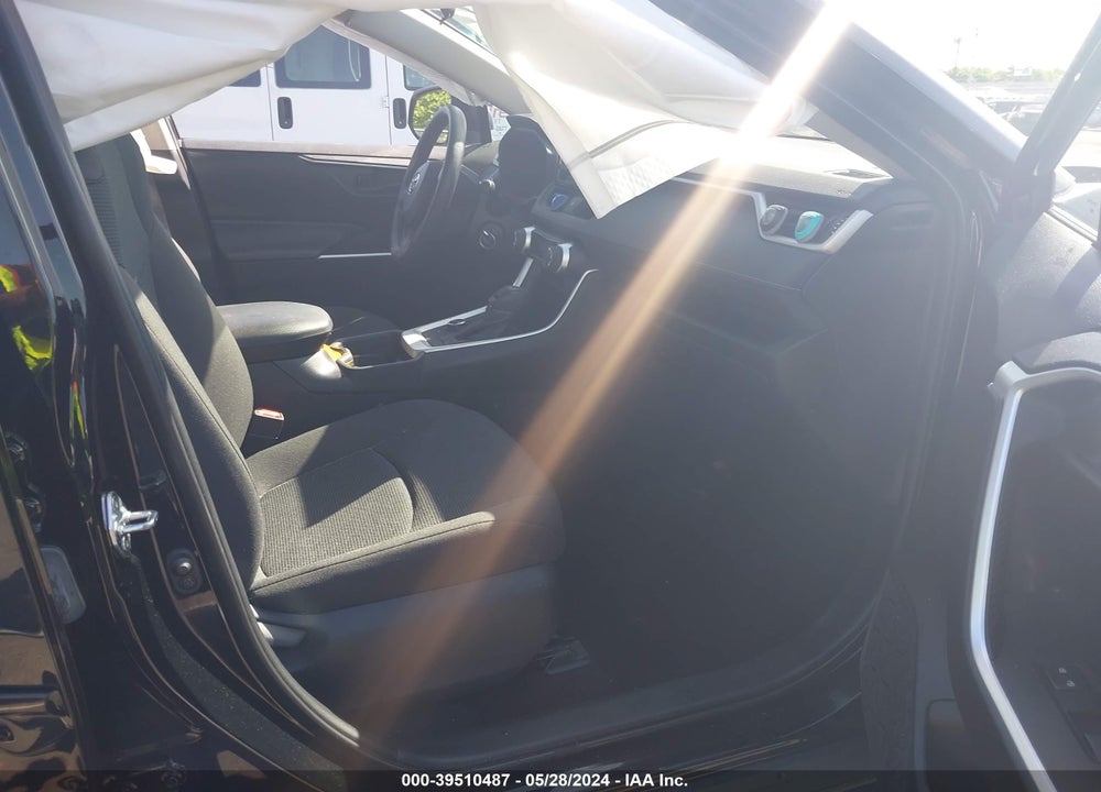 2021 TOYOTA RAV4 LE HYBRID VIN: 4T3LWRFV6MU042919