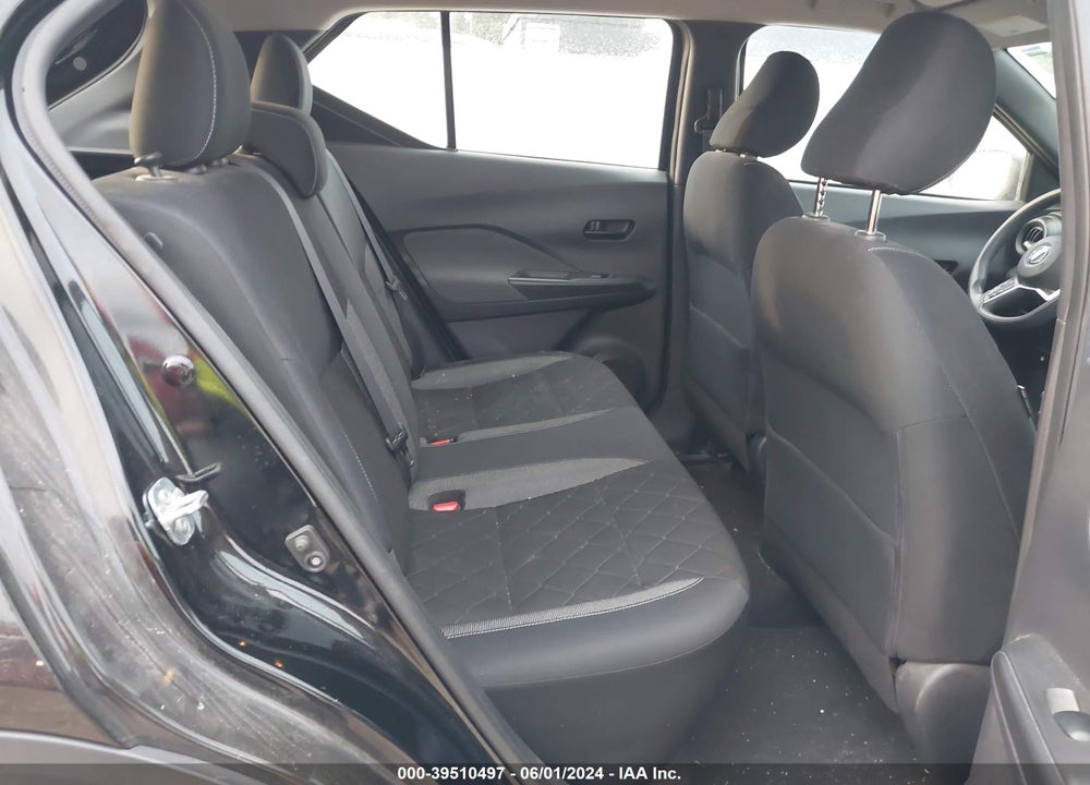 2018 NISSAN KICKS VIN: 3N1CP5CU1JL519327