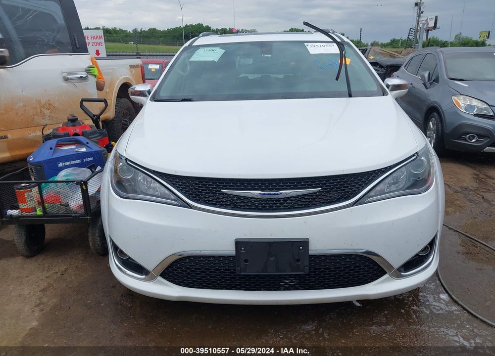 2019 CHRYSLER PACIFICA LIMITED VIN: 2C4RC1GG2KR737670
