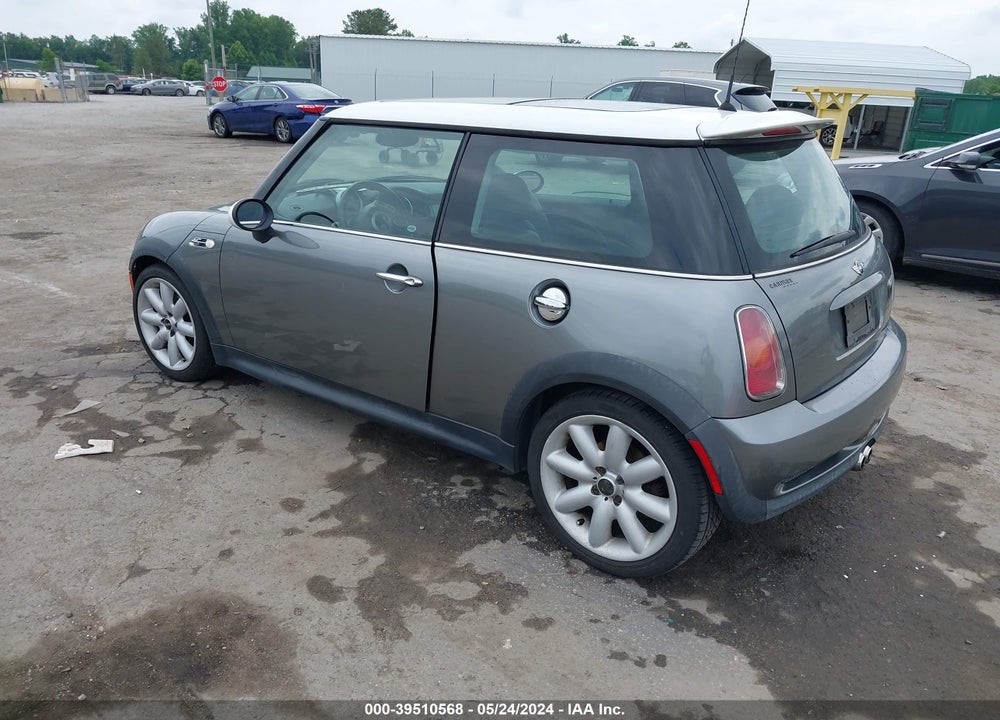 2003 MINI COOPER S VIN: WMWRE33413TD69512