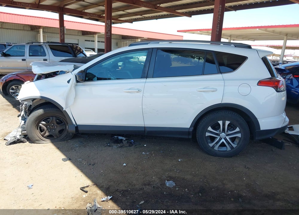 2017 TOYOTA RAV4 LE VIN: 2T3BFREV6HW670370
