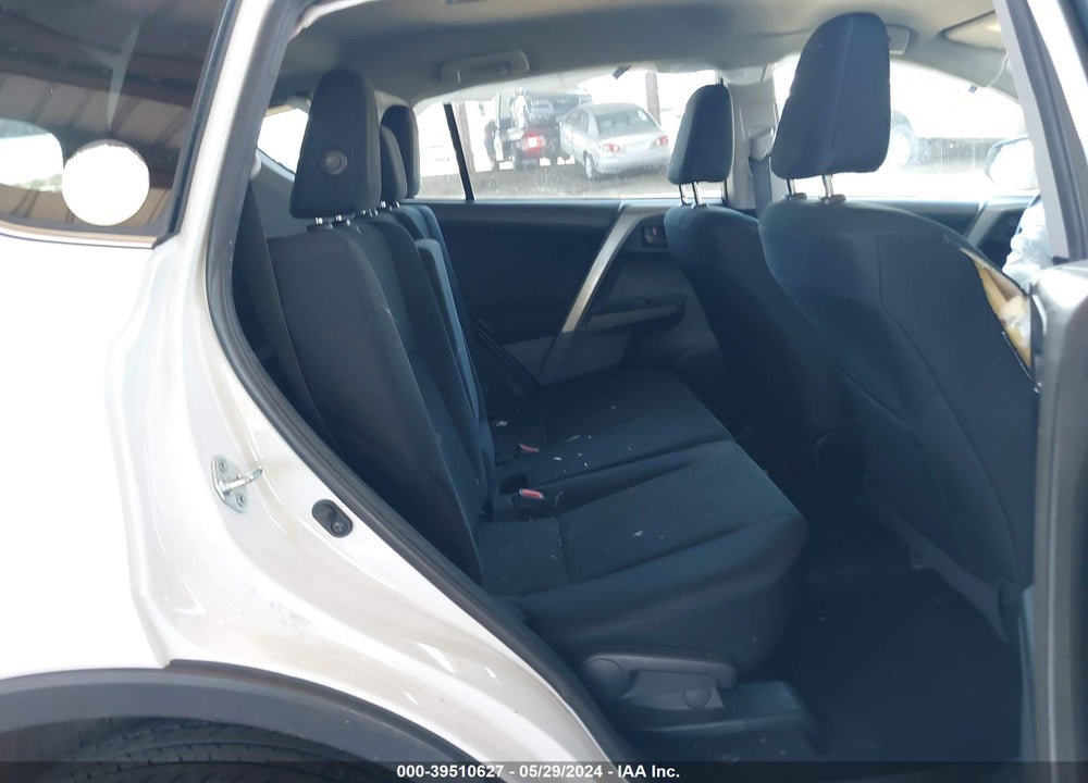 2017 TOYOTA RAV4 LE VIN: 2T3BFREV6HW670370
