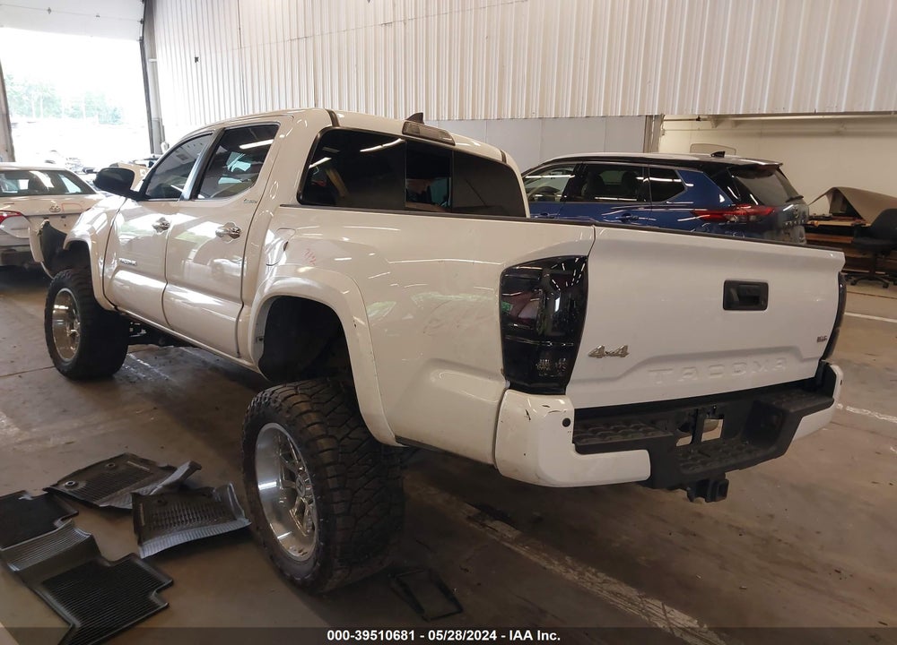 2018 TOYOTA TACOMA LIMITED VIN: 3TMGZ5AN4JM162305