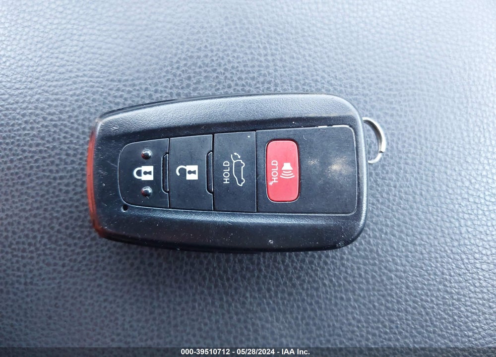 2022 TOYOTA RAV4 XLE HYBRID VIN: 2T3RWRFV4NW138947