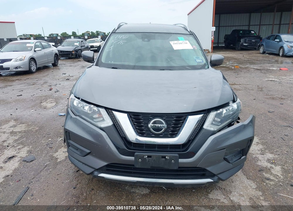 2019 NISSAN ROGUE S VIN: 5N1AT2MT1KC760852