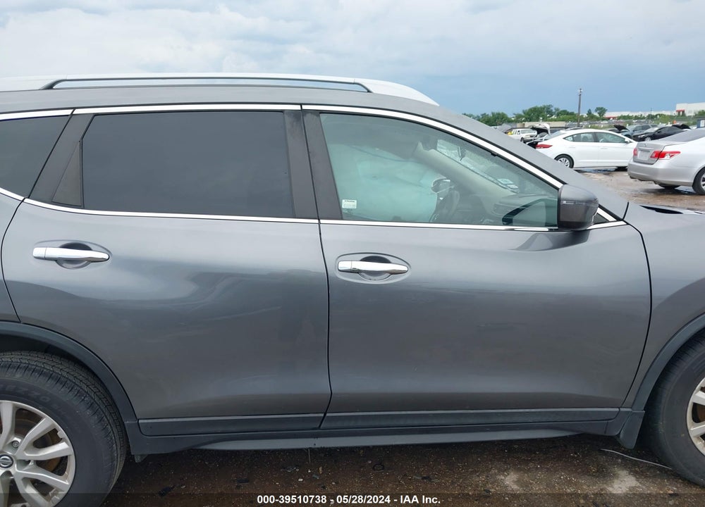 2019 NISSAN ROGUE S VIN: 5N1AT2MT1KC760852