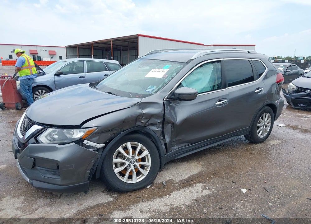 2019 NISSAN ROGUE S VIN: 5N1AT2MT1KC760852