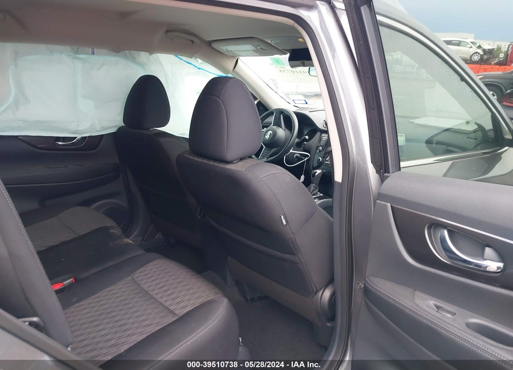 2019 NISSAN ROGUE S VIN: 5N1AT2MT1KC760852