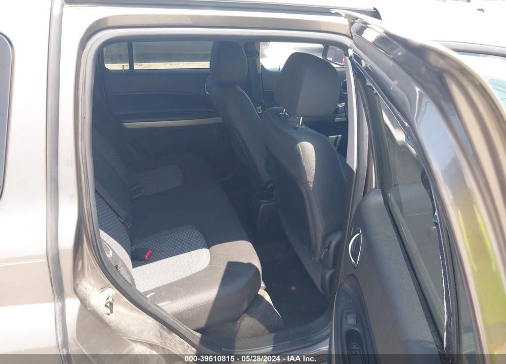 2011 CHEVROLET HHR LT VIN: 3GNBABFW6BS503810