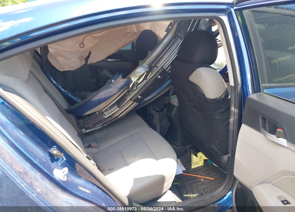 2019 HYUNDAI ELANTRA SEL VIN: 5NPD84LF4KH442545