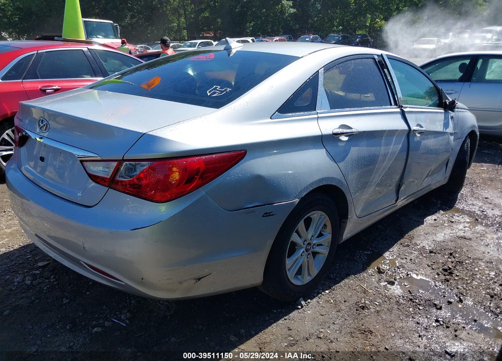 2011 HYUNDAI SONATA GLS VIN: 5NPEB4AC4BH010813