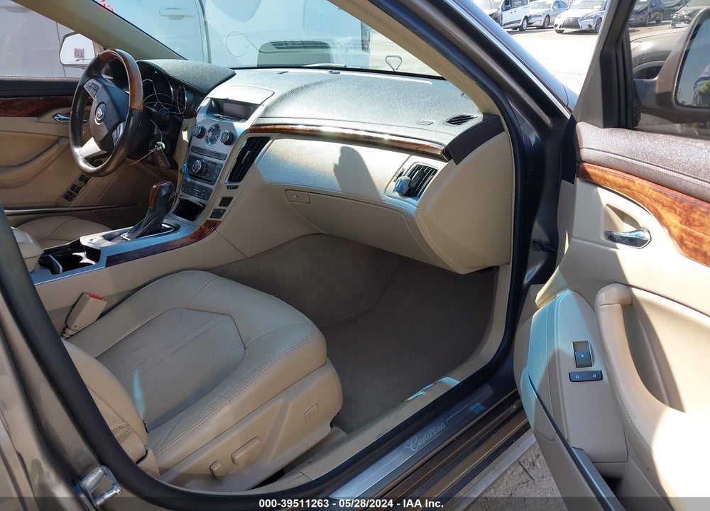 2012 CADILLAC CTS LUXURY VIN: 1G6DE5E5XC0134400