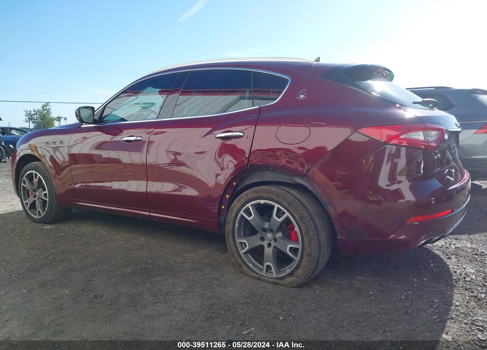 2017 MASERATI LEVANTE S VIN: ZN661YUL8HX246192